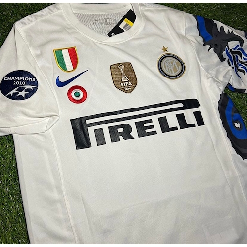 Picture of Inter Milan 10/11 Away Sneijder