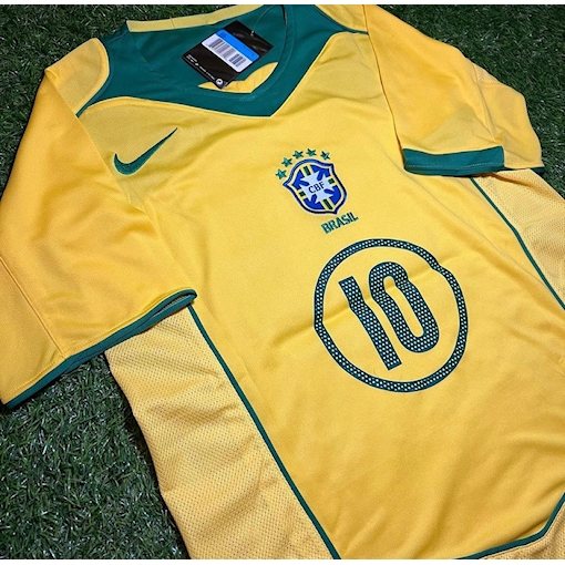Picture of Brazil 2004 Home Ronaldinho