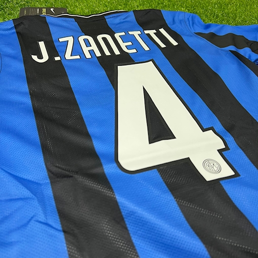 Picture of Inter Milan 09/10 Home Zanetti