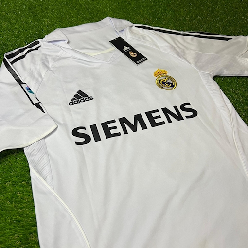 Picture of Real Madrid 05/06 Home Zidane