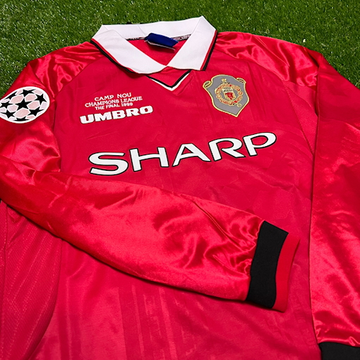 Picture of Manchester United 1999 Home Long-sleeve
