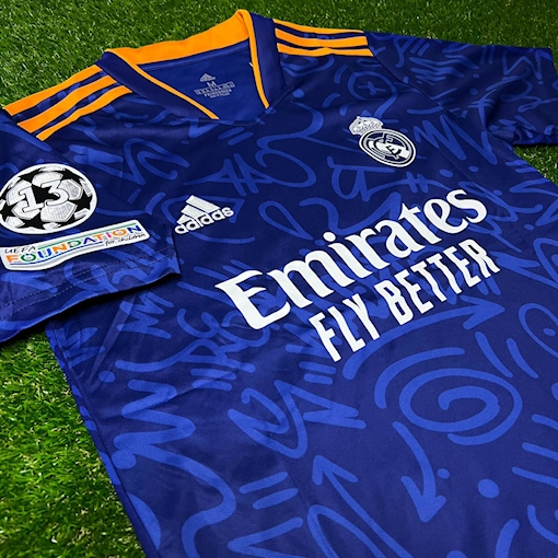 Picture of Real Madrid 21/22 Away