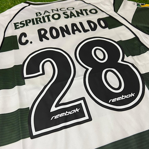 Picture of Sporting CP 01/03 Home Ronaldo