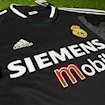 Picture of Real Madrid 04/05 Away Zidane