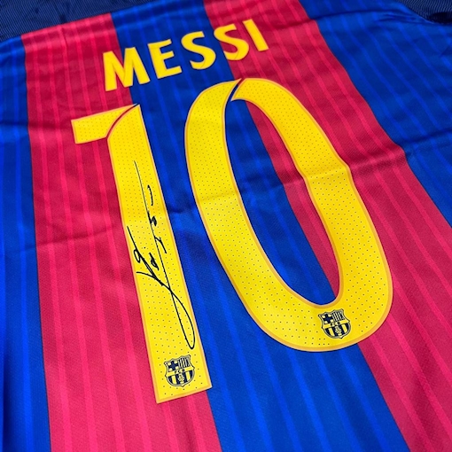 Picture of Barcelona 2016 Home Messi Signature