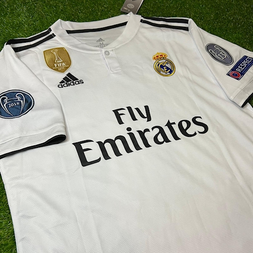 Picture of Real Madrid 18/19 Home Benzema