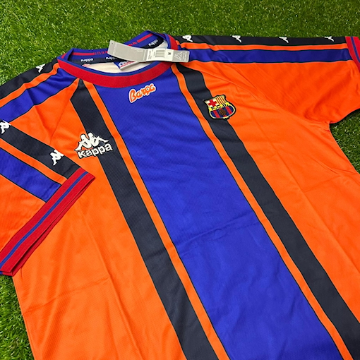 Picture of Barcelona 97/98 Away