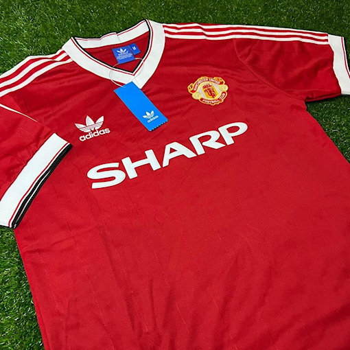 Picture of Manchester United 82/83 Home