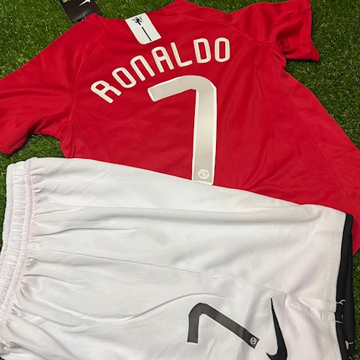 Picture of Manchester United 07/08 Home Ronaldo Kids