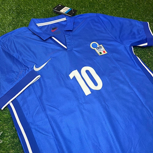 Picture of Italy 97/98 Home Del Piero