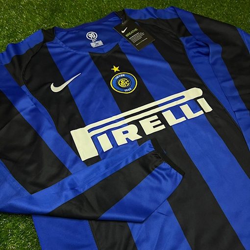 Picture of Inter Milan 04/05 Home Adriano Long-sleeve