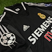 Picture of Real Madrid 04/05 Away Zidane