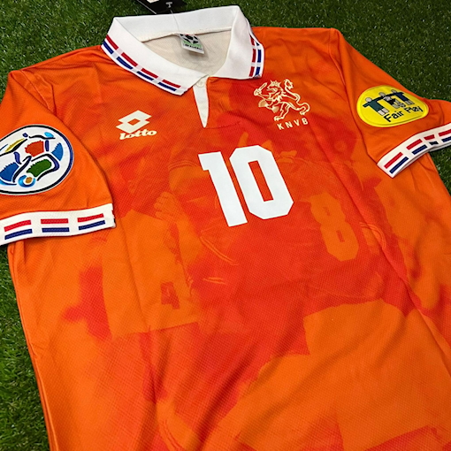 Picture of Netherlands 1998 Home Bergkamp