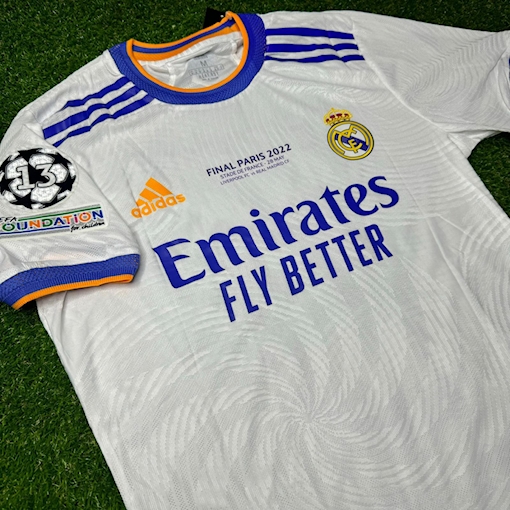 Picture of Real Madrid 21/22 Home Final Benzema Player Version