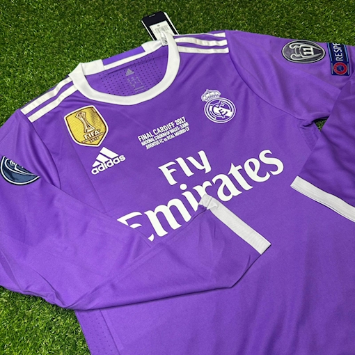 Picture of Real Madrid 16/17 Away Final Ronaldo Player Version Long - Sleeeve