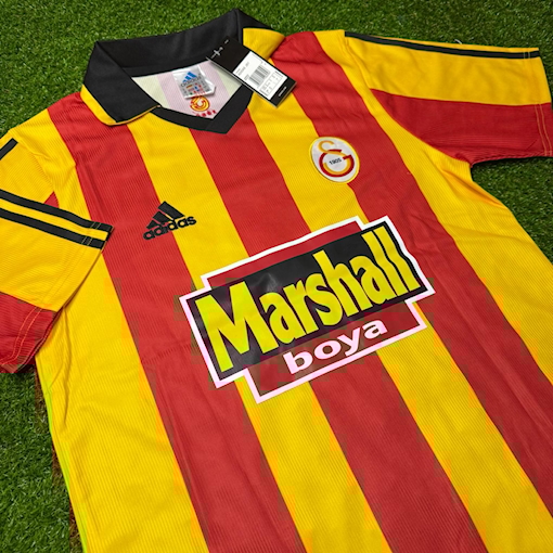 Picture of Galatasaray 99/00 Home Hagi