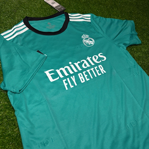 Picture of Real Madrid 21/22 Third Green