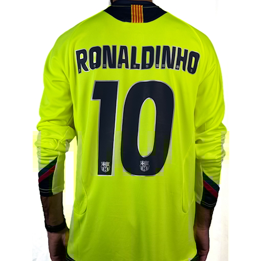 Picture of Barcelona 05/06 Away Ronaldinho Long-sleeve