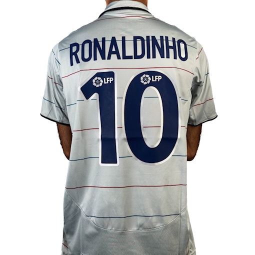 Picture of Barcelona 03/04 Away Ronaldinho 
