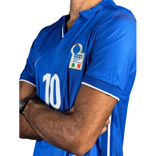 Picture of Italy 1994 Home Baggio