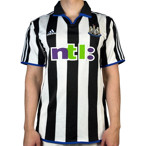 Picture of Newcastle 00/01 Home
