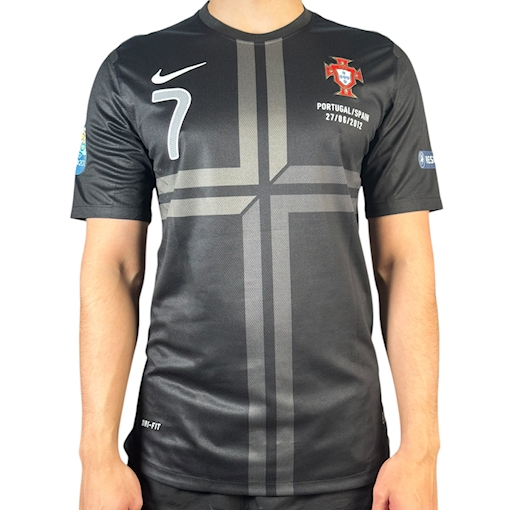 Picture of Portugal 2013 Away Ronaldo 