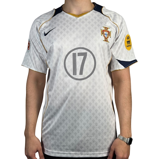 Picture of Portugal 2004 Away C.Ronaldo