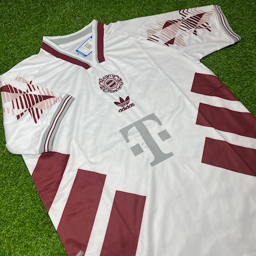 Picture of Bayern Munich 25/26 White Edition