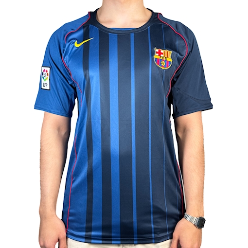Picture of Barcelona 04/05 Away Eto'o