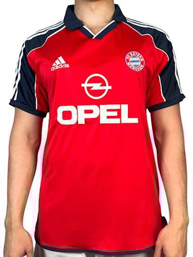 Picture of Bayern Munich 00/01 Home