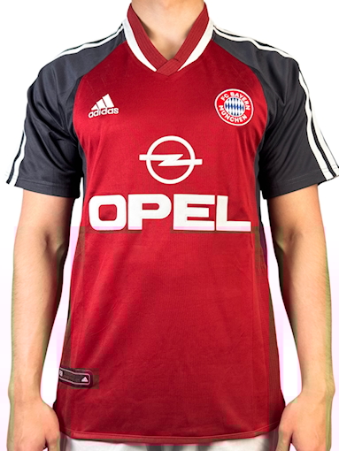 Picture of Bayern Munich 01/02 Home