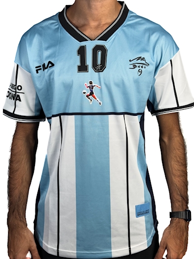 Picture of Argentina 2001 Home Maradona Signiture