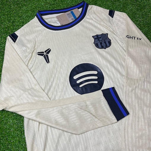 Picture of Barcelona 25/26 Away Player Version Long - Sleeve
