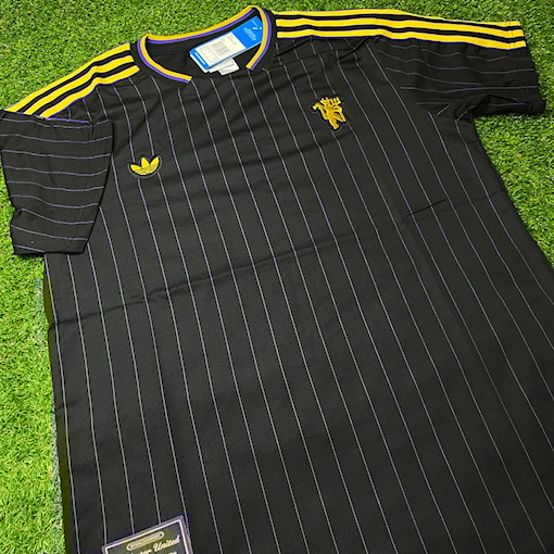 Picture of Manchester United Terrace Icons Jersey