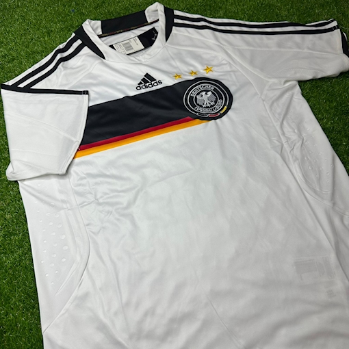 Picture of Germany 08/10 Home