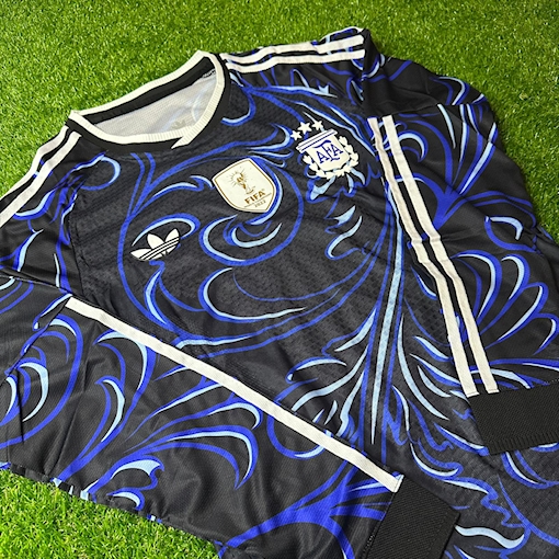 Picture of Argentina 26/27 Away Player Version Long-Sleeve