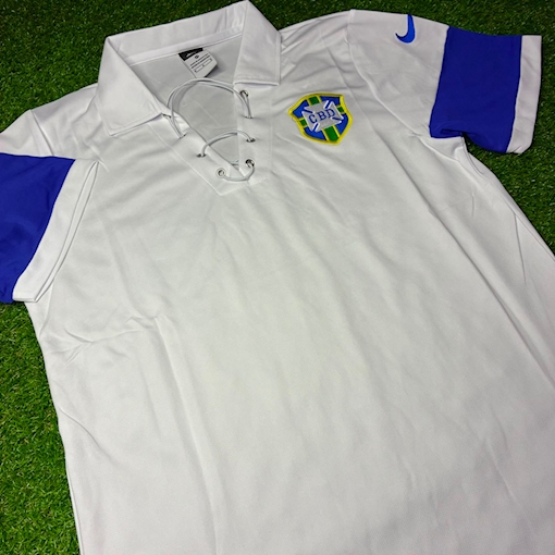Picture of Brazil 2004 Away