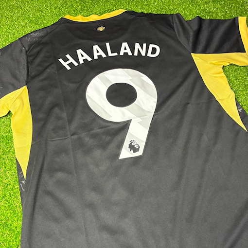 Picture of Manchester City 26/27 Away Haaland 