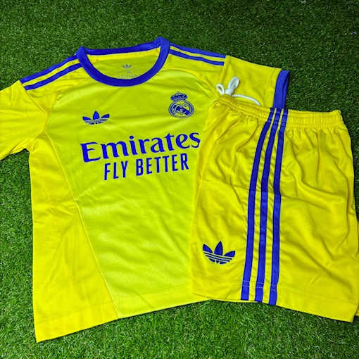 Picture of Real Madrid 26/27  Yellow Goalkeeper Kids  